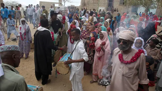 Buaya Suci Pakistan