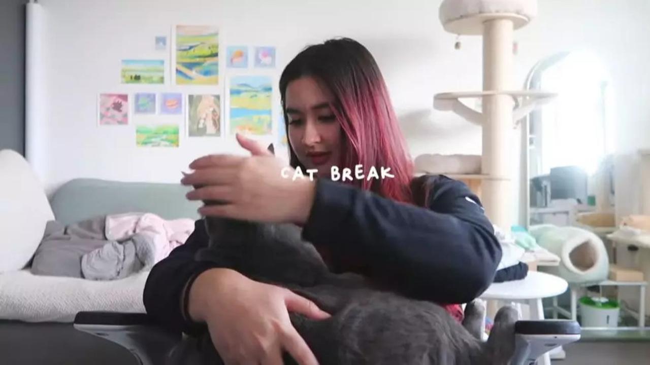 5 Potret Apartemen Stephanie Poetri di Amerika, Super Cozy dan Artistik Banyak Karya Buatan Sendiri