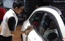 Anda tak perlu minyak rem, inilah cara menghapus noda baret pada mobil hanya dengan menggunakan satu bahan dapur.