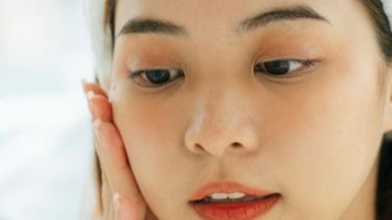 <b>Pilih Skincare dengan Soothing Agent untuk Kulit Sensitif</b>