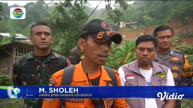 Simak informasi terkini dalam Fokus Pagi edisi (04/02) dengan topik-topik pilihan sebagai berikut, Banjir, Warga Hilang Terbawa Arus, Komplotan Maling Dihajar Massa, Bawaslu Hentikan Konser Ahmad Dhani, Mobil Mewah Terbakar, Banjir Rendam Tiga Kecama...