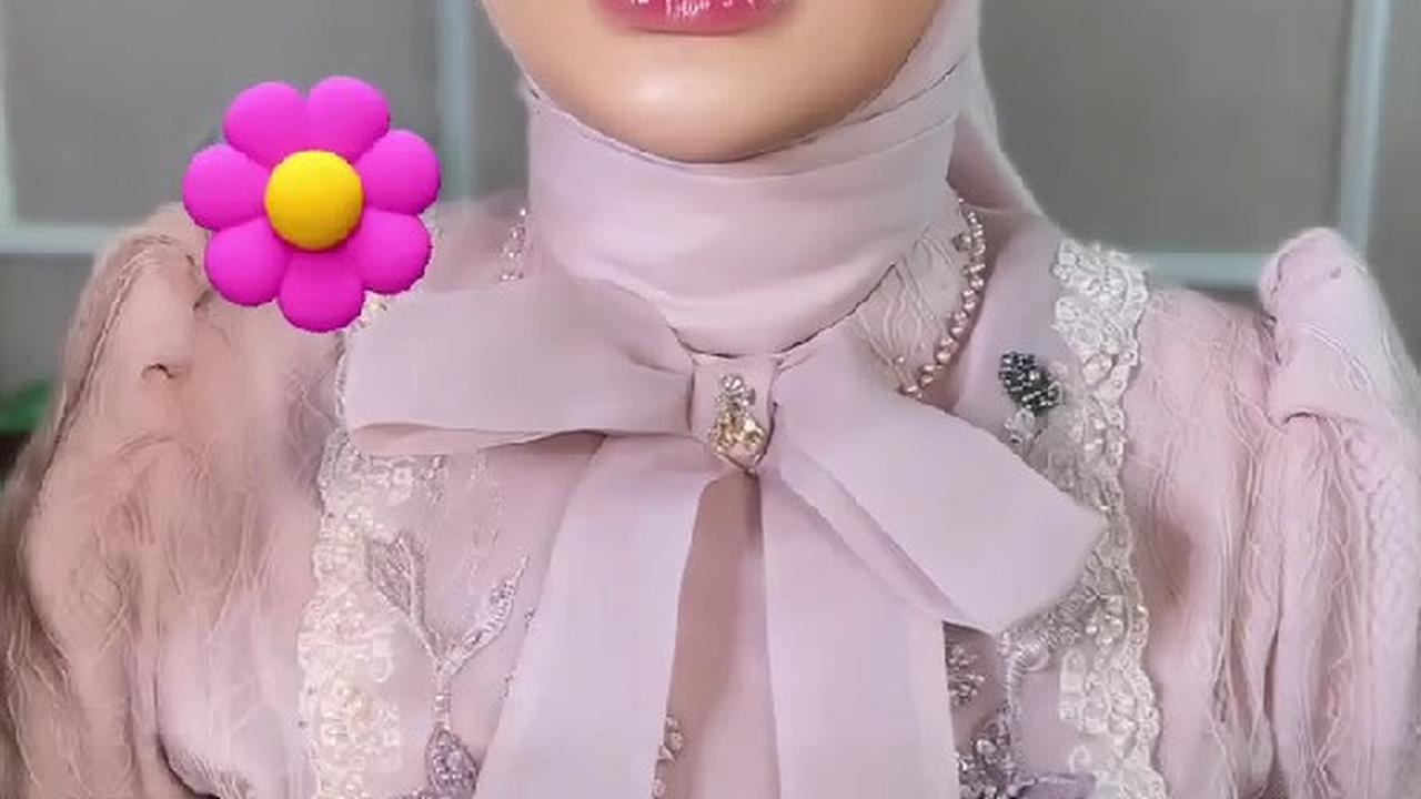 Potret Cantik Zaskia Gotik di Acara Tasyakuran 7 Bulanan Kehamilannya