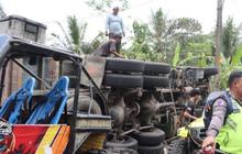 Kecelakaan Maut Menewaskan 11 Orang di Purworejo Diduga Karena Truk Alami Rem Blong saat Jalan Menurun