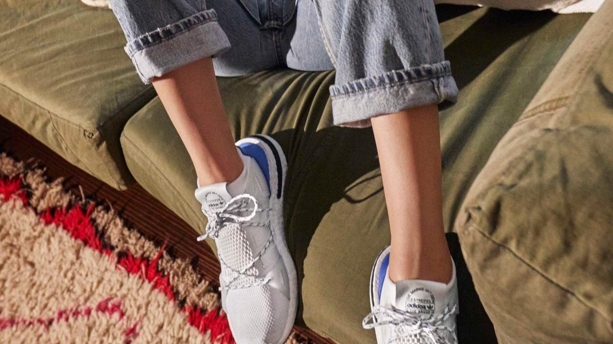 Tak Hanya Ambassador Kendall Jenner Ikut Ciptakan Desain Sepatu Adidas Arkyn Fashion Fimela