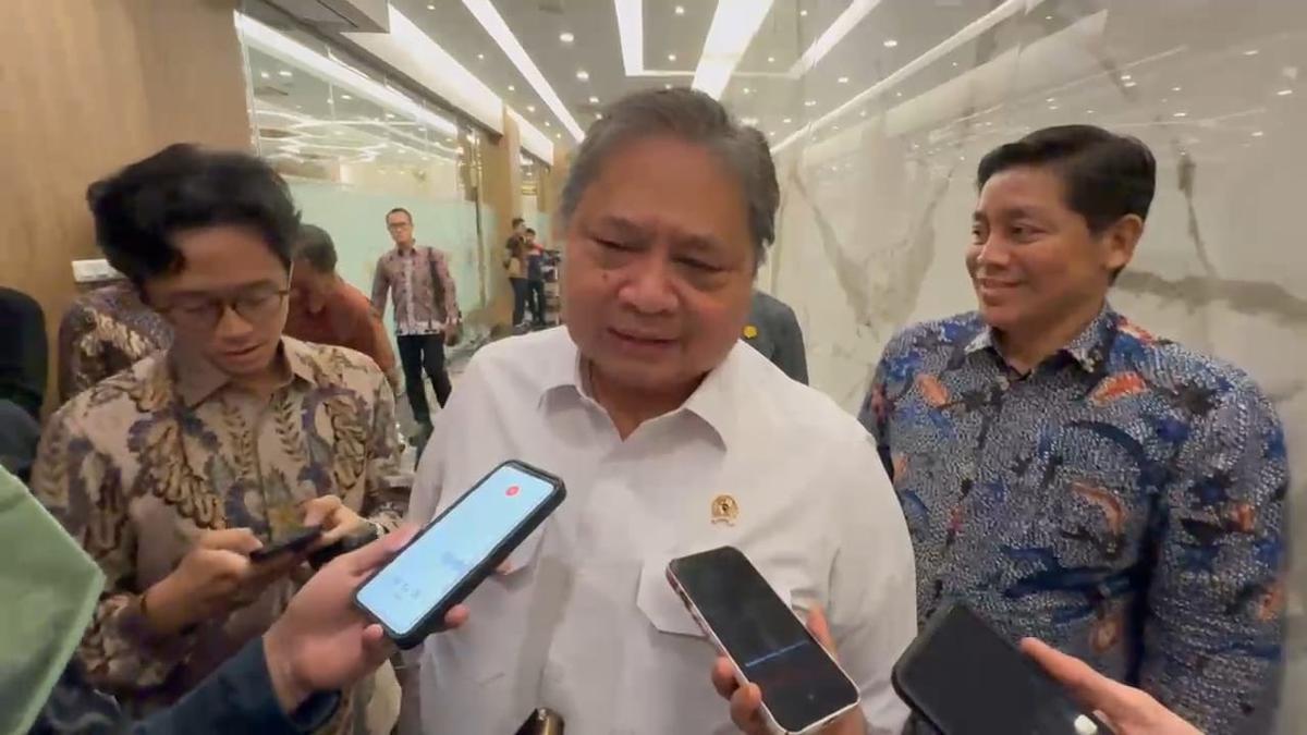 Airlangga Ungkap 4 Negara Tak Wajib Simpan Devisa Hasil Ekspor di Indonesia