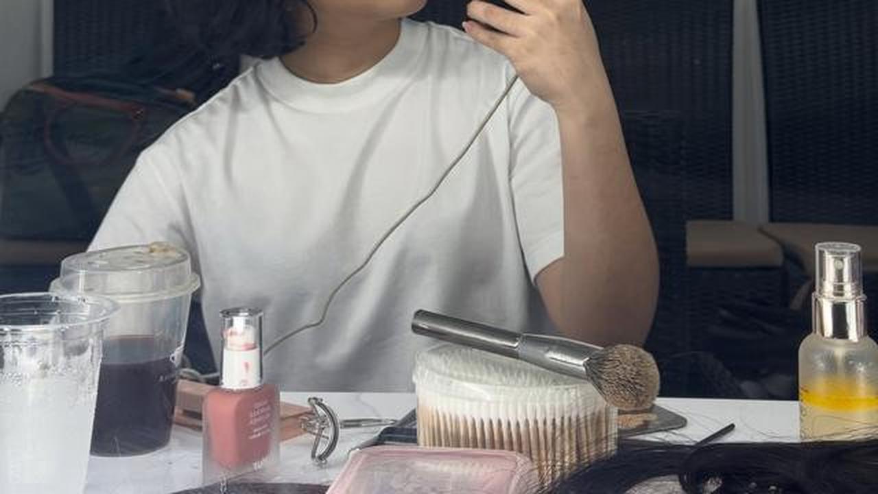 8 Artis Populer Ini Lahir Tanggal 1 Januari, Rayakan Bersamaan Tahun Baru