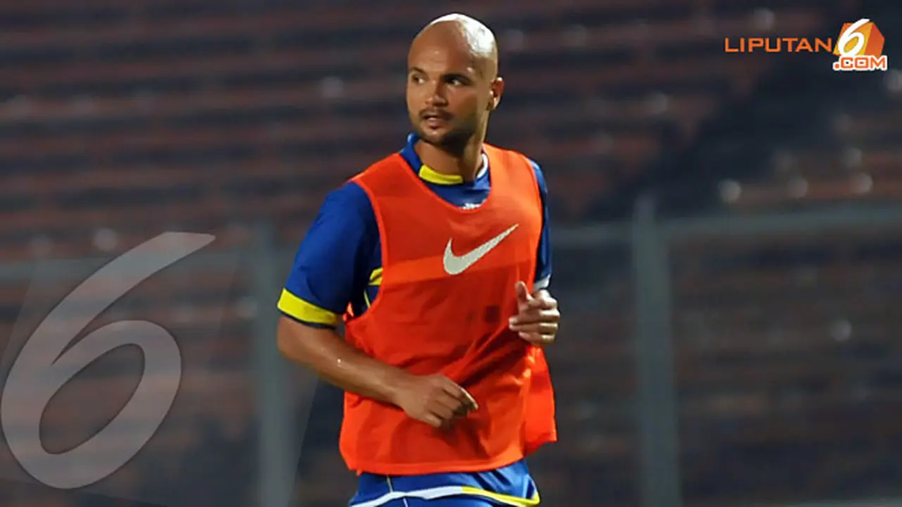 sergio-van-130804c.jpg