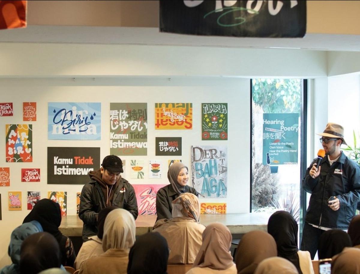 10 Potret Membanggakan Natasha Rizky Luncurkan Buku di Jepang, Dikelilingi Para Sahabat dan Keluarga