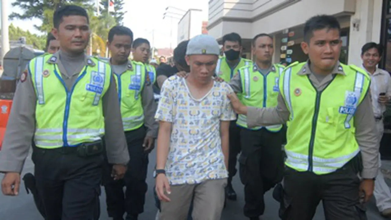Video Kawanan Perampok Dikepung Polisi