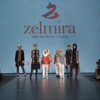 Karya Siswi SMK NU Banat, Kudus, Jawa Tengah Pukau Publik Asia’s Fashion Spotlight di Hongkong