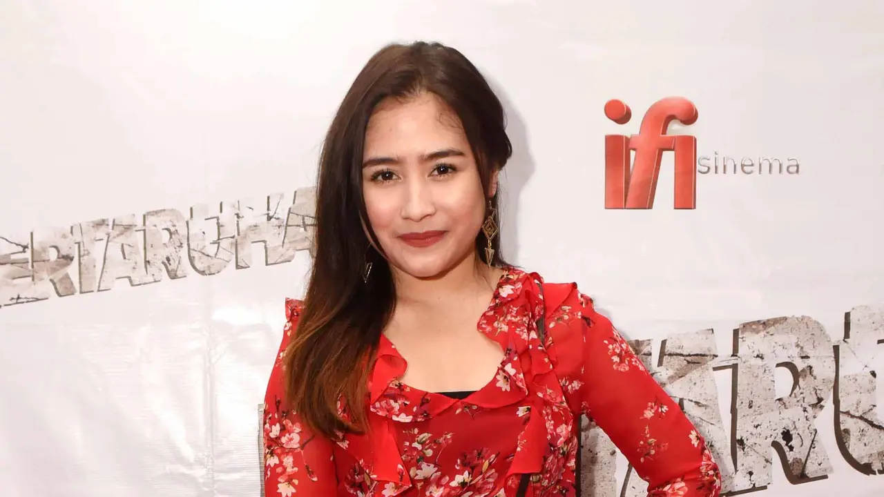 Prilly Latuconsina