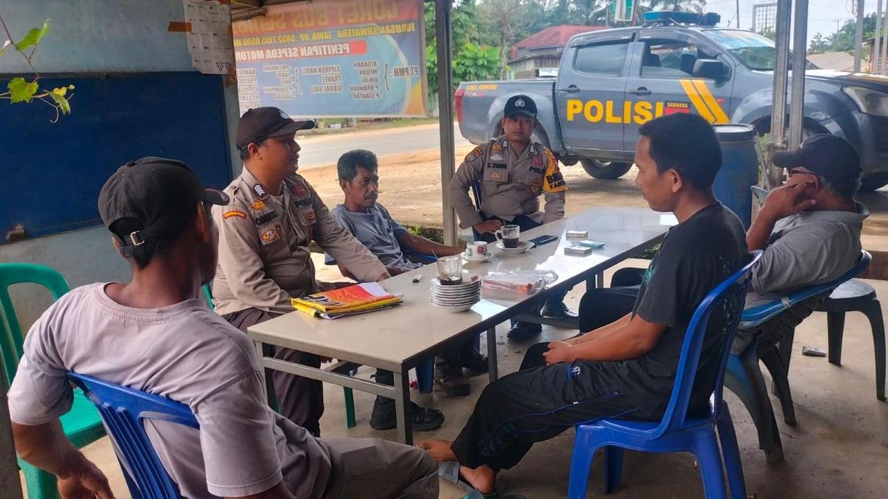 Personel Polri dan TNI Patroli ke Desa, Pastikan Warga Ikuti Pilkada dengan Aman