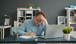 Mengenal Hustle Culture, Mengapa Anak Kantoran Sulit Berhenti Bekerja?