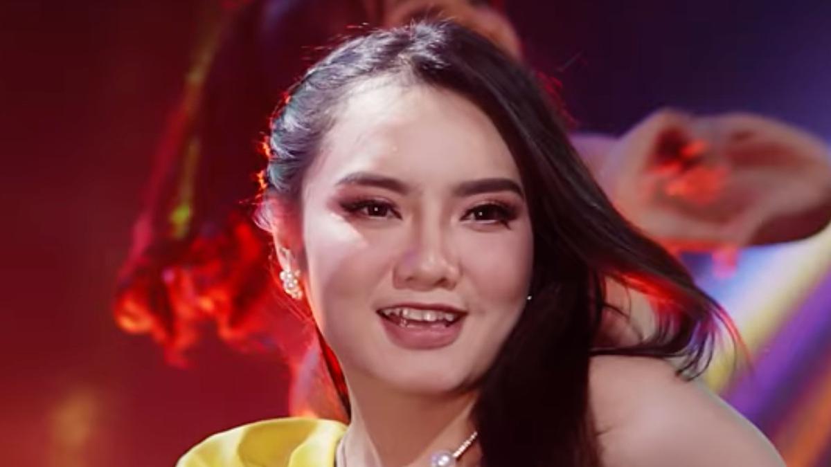 Penyanyi Caca Veronica Bahas Cinta Tumbuh Perlahan di Lagu Lama-Lama Terpesona, Apa Katanya?