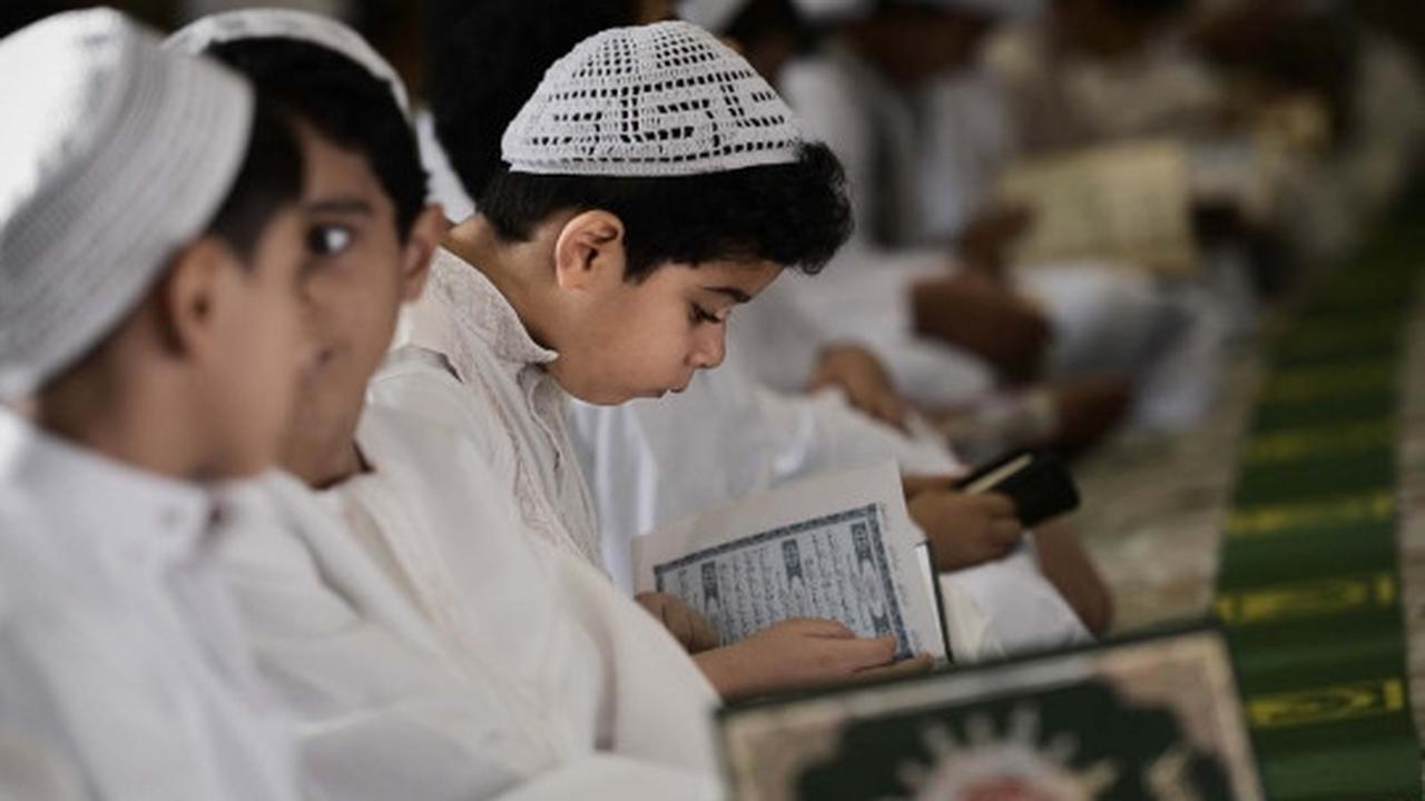 Keceriaan bocah di Bahrain belajar baca Alquran