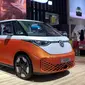 Volkswagen ID.Buzz, MPV premium 6 penumpang penerus VW Kombi menghampiri Indonesia lewat GIIAS 2024. (Liputan6.com/Khizbulloh Huda)