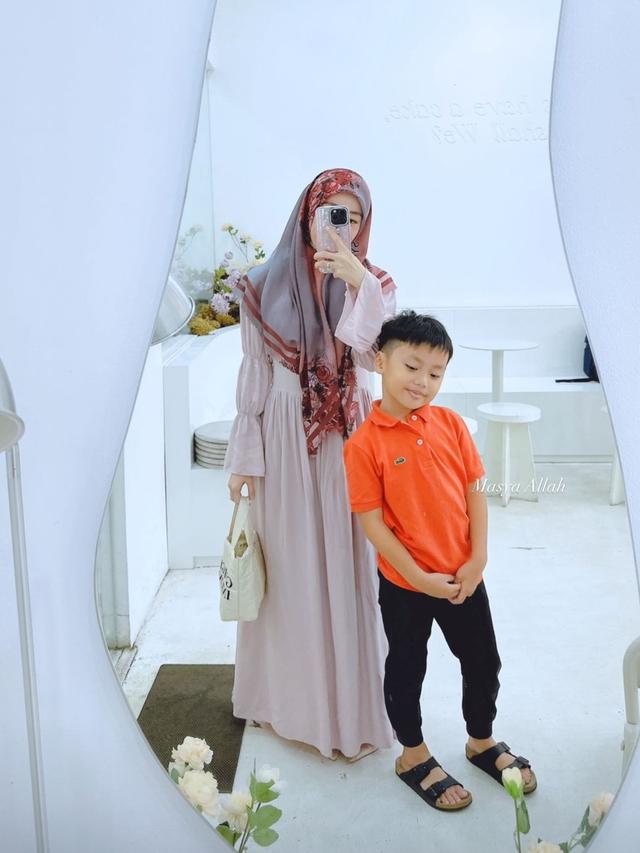 Larissa Chou Hamil Kedua