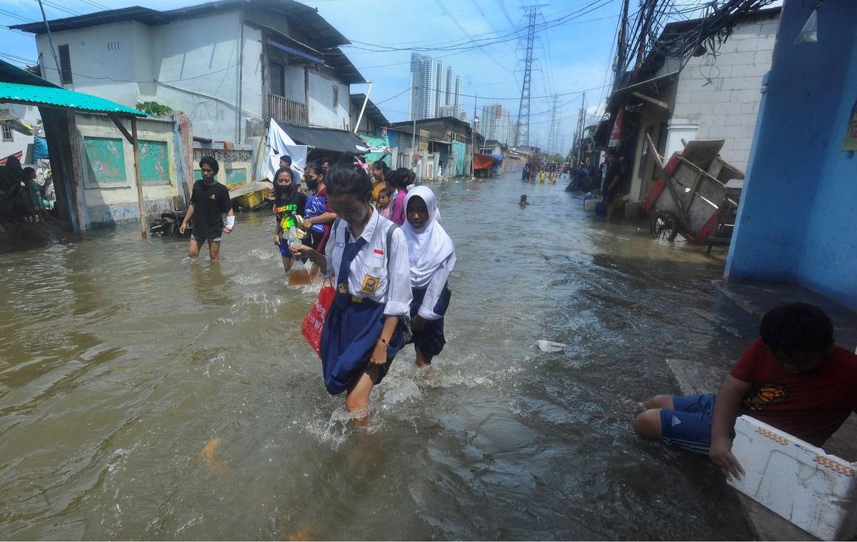 Banjir rob Muara Angke