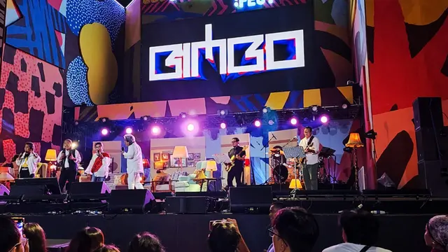 Bimbo bersama Yanti Bersaudara di Synchronize Fest 2023.