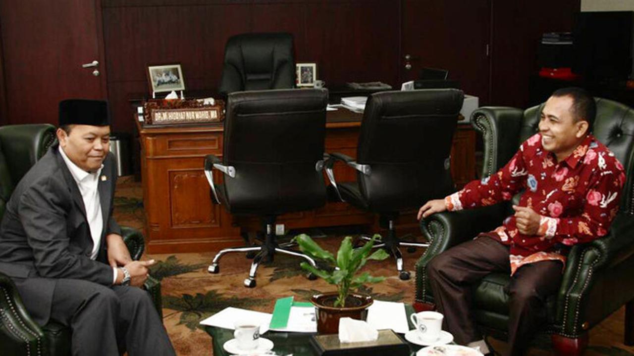 Hidayat Ajak Kaum Muda Untuk Terus Membangun Masyarakat