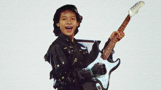 [Bintang] Bergelimang Harta, 18 Artis Indonesia Ini Meninggal di Usia Muda