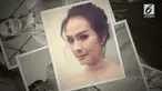 Beredar sebuah video di YouTube, Iis Dahlia menjadi juri audisi penyanyi dangdut di televisi. Bersama Trie Utami, dan Beniqno, ia berada di Makassar, Sulawesi Selatan.