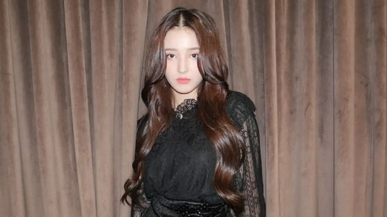 Nancy Momoland