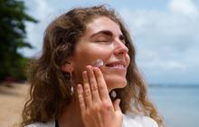 Mau Pakai Sunscreen? Ini Waktu yang Tepat untuk Menggunakannya Supaya Kulit Lebih Sehat