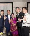 Presiden Republik Indonesia, Joko Widodo bertemu dengan Super Junior kala melakukan kunjungan ke Korea Selatan. (Twitter/SJOfficial)