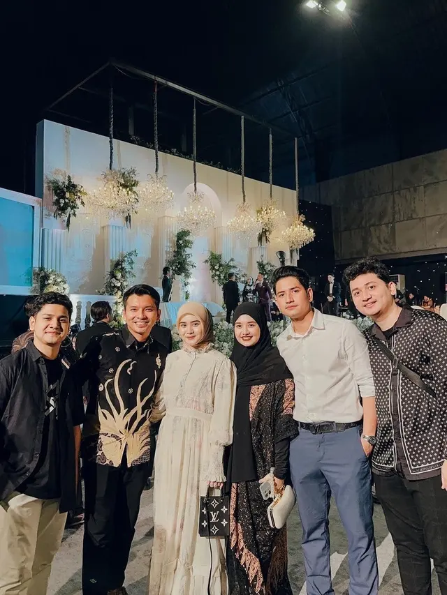 Syakir Daulay hadir di pernikahan Adiba Khanza dan Egy Maulana, kabar hubungan pernah dekat kembali mencuat