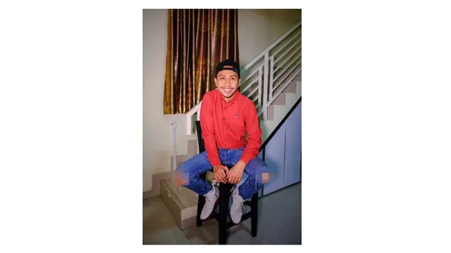 Foto editan kocak (Sumber: @radenrauf)