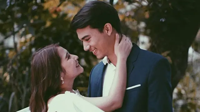 Dikabarkan Akan Nikahi Prilly Latuconsina, Ini 7 Potret Tampan Jeff Smith