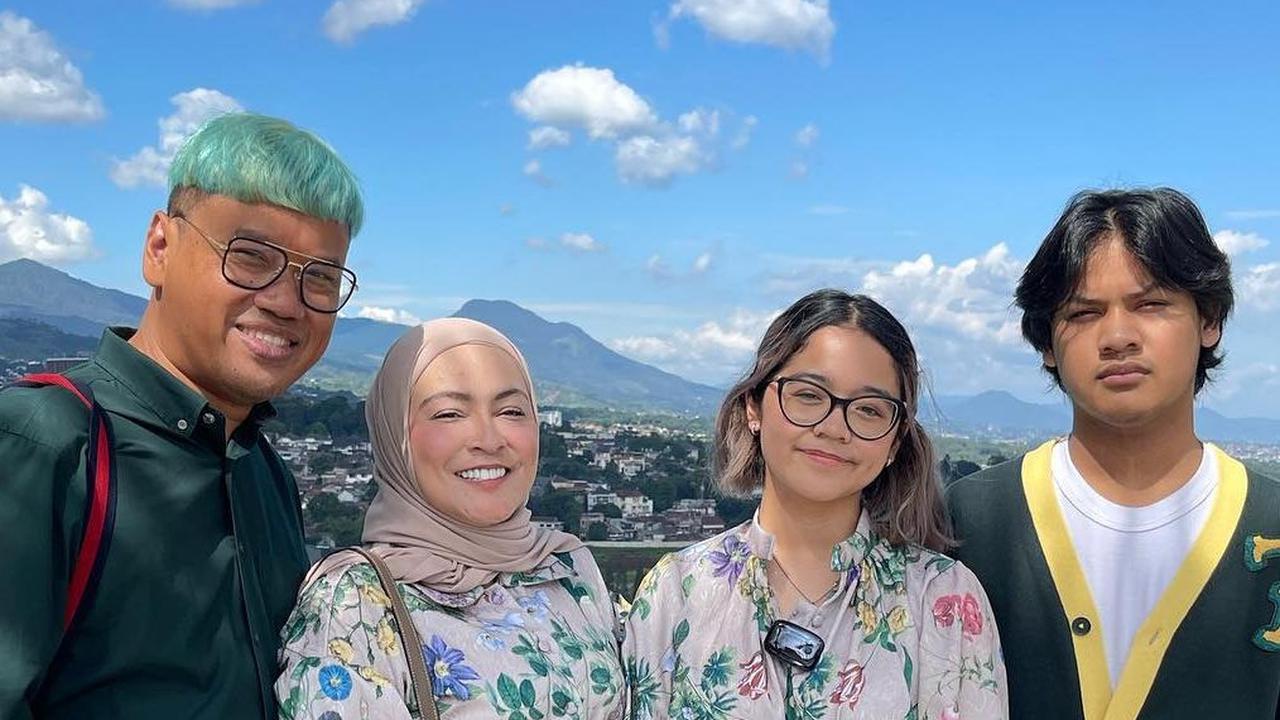 8 Foto Nino, Putra Uya Kuya, Menuju Hari Pertama Kuliah di Amerika dengan Pengawasan CCTV - Kehadiran Mobil Mewahnya Jadi Perbincangan