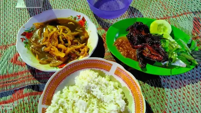 Lesehan Mbok Murah Gejayan