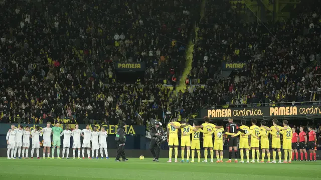 Skuad Villarreal dan Real Madrid melakukan momen of silent di jornada 21 Liga Spanyol 2025/2026 di La Ceramica, Minggu (25/01/2026) dini hari WIB.