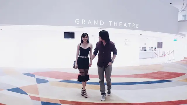 [Fimela] Kevin Aprilio - Vicy Melanie