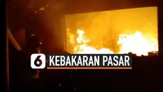 Puluhan Kios pedagang di Pasar Guntur Ciawitali atau Pasar Induk, Garut, Jabar, terbakar. Lima unit mobil pemadam kebakaran dikerahkan ke lokasi. Belum diketahui penyebab kebakaran, karena masih dalam penyelidikan polisi.