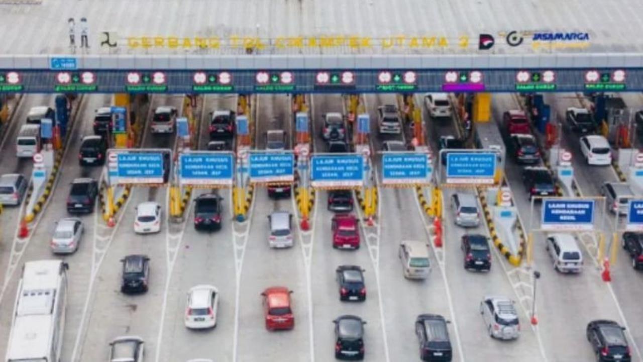 JTT Optimalkan 22 Gardu GT Cikampek Utama Dukung One Way Tol Trans Jawa Arus Balik Lebaran