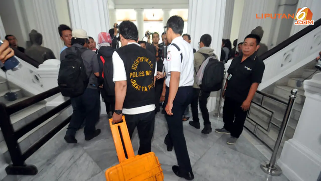 emas-hilang-130913b.jpg