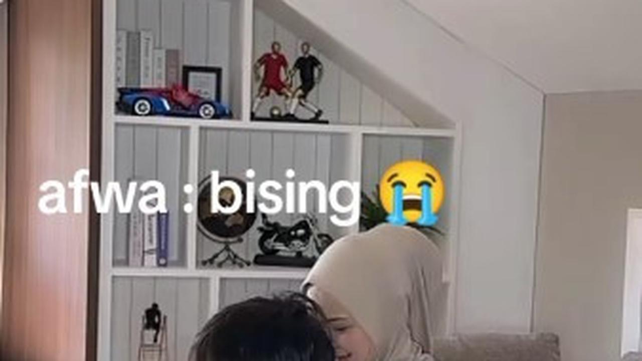 Momen Siti Nurhaliza Lagi Asyik Nyanyi, Tiba-Tiba sang Anak Datang - Tanpa Bersalah Sebut 'Ibu Bising'