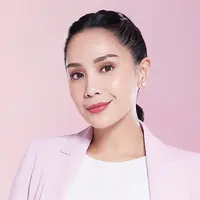 Nagita Slavina tampilkan kulit sehat, kenyal dan bercahaya dengan skincare Wondermis. ©Instagram/wondermisofficial