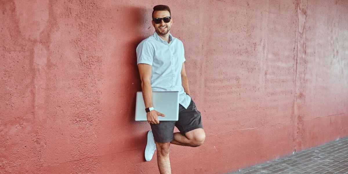 Referensi Padu Padan Outfit Kemeja Putih Pria