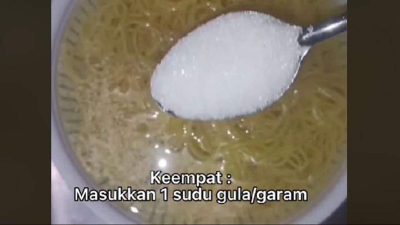 <b>Rendam Mi dengan Garam</b>