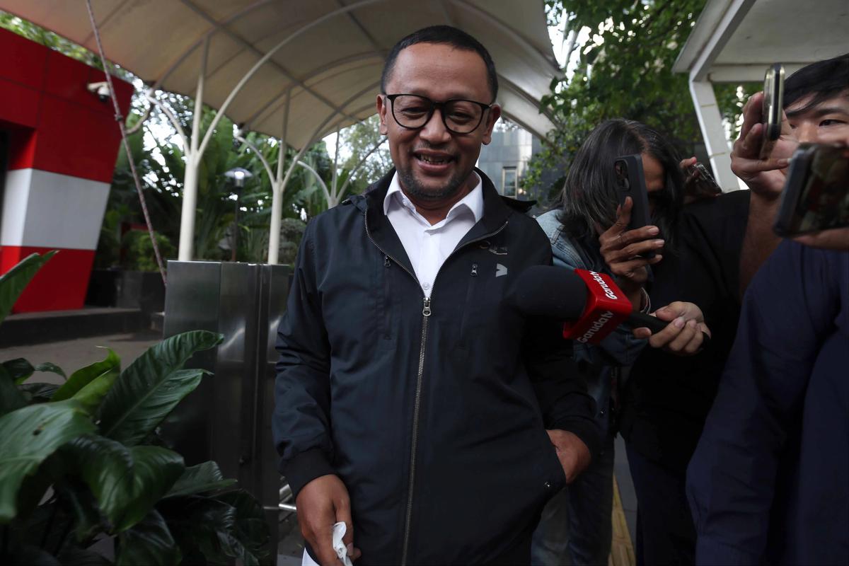 FOTO: KPK Periksa Gus Alex Terkait Dugaan Korupsi Kuota Haji