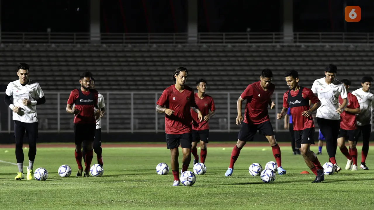latihan Timnas Indonesia Senior