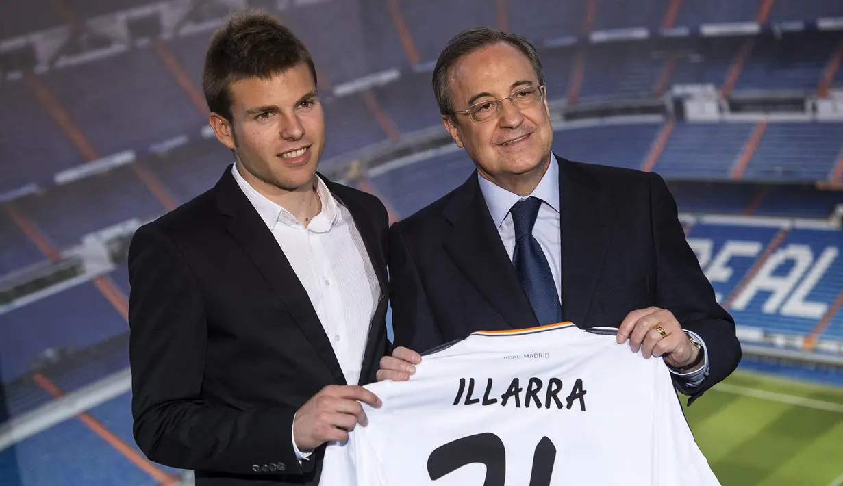 Asier Illarramendi. Gelandang Spanyol berusia 32 tahun yang telah 7 musim berseragam Real Sociedad ini pernah memperkuat Real Madrid selama 2 musim mulai 2013/2014 hingga 2014/2015. Ia didatangkan dari Real Sociedad, yang dibelanya pada periode pertama, dengan nilai transfer 32 juta euro atau kini setara Rp498 miliar dan total tampil dalam 90 laga di semua ajang dengan torehan 3 gol dan 1 assist. Beberapa gelar bergengsi mampu diraih, di antaranya 1 gelar Copa del Rey dan 1 trofi Liga Champions. (AFP/Dani Pozo)