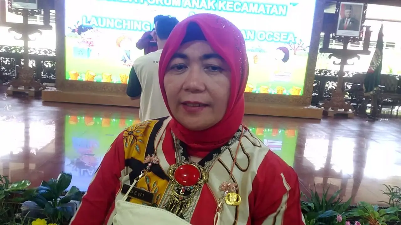 Kepala DP3AP2AKB Jateng, Retno Sudewi