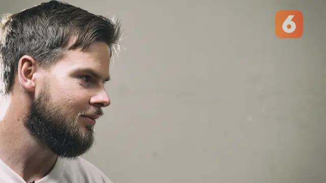 Danny Guthrie