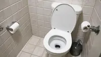 Kencing Saat Mandi Ternyata Punya Dampak Tak Terduga, Ini Penjelasannya