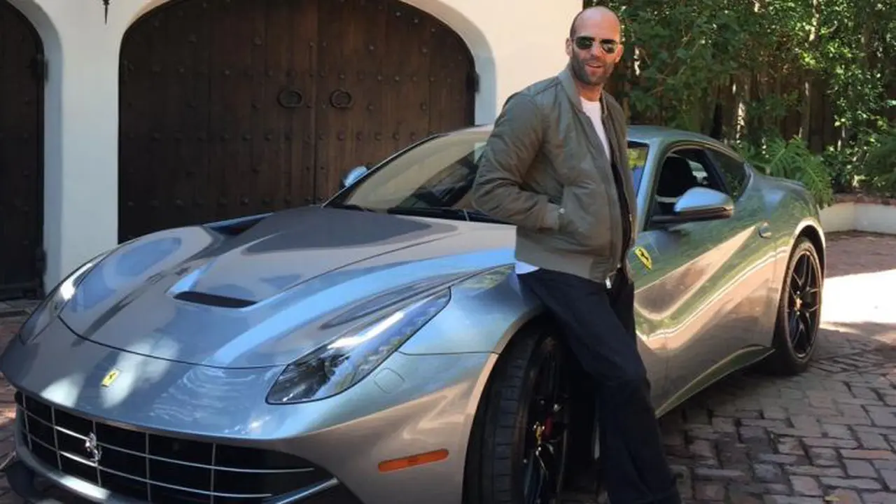 Penjahat Furios 7 Jatuh Hati Pada Ferrari F12berlinetta